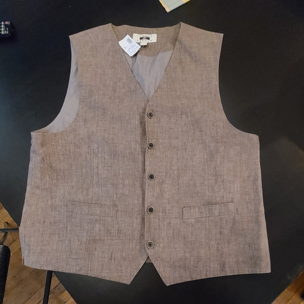 Men's wearhouse Large vest